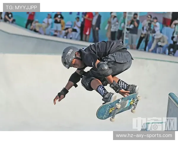 成都滑板队在极限运动联赛中的精彩表现与技术分析